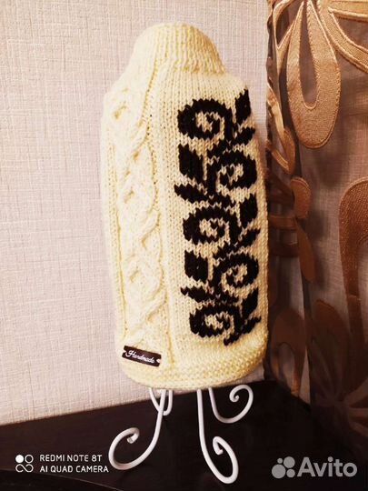 Вязаные жилеты, свитерочки для собак