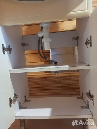 Тумба для ванной и шкафчик