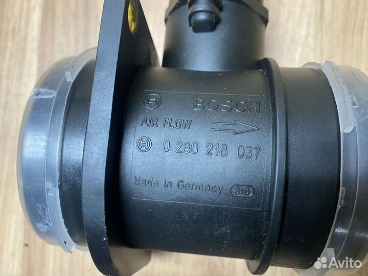 Датчик массового расхода воздуха Дмрв Bosch 037