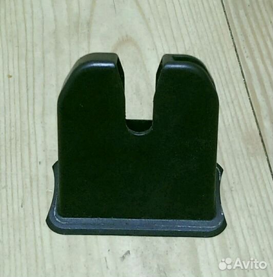 Кожух замка крышки багажника Skoda Fabia/Roomster