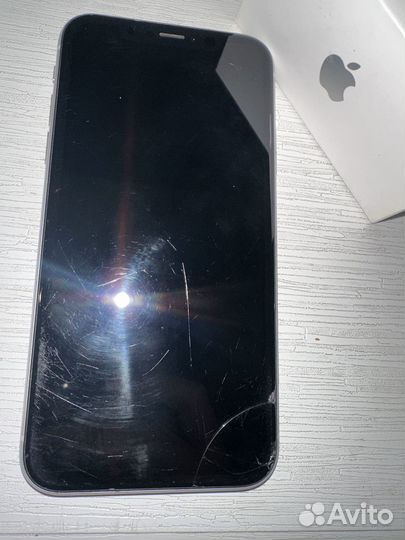 iPhone Xr, 64 ГБ