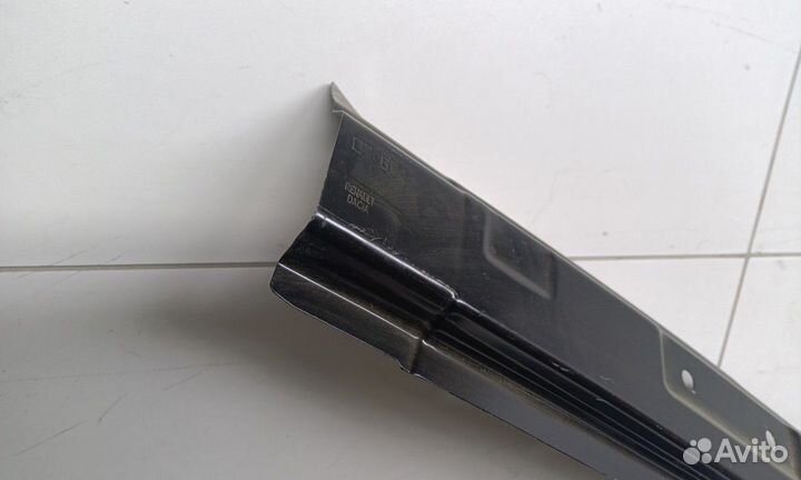 Крыло заднее левое Renault Sandero 2