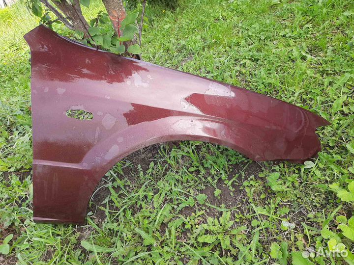 Крыло для mazda 323