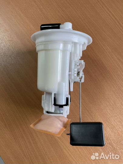 Насос топливный в сборе Mitsubishi Grandis