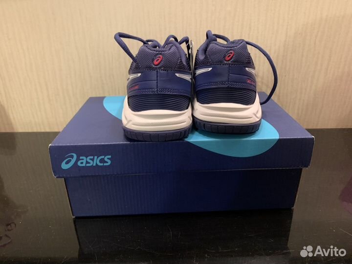 Кроссовки для большого тенниса asics