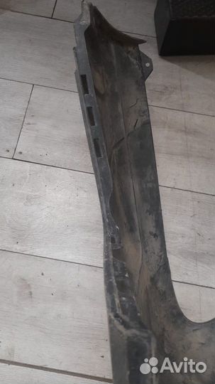 Бампер задний под парктроники Land Rover Discovery