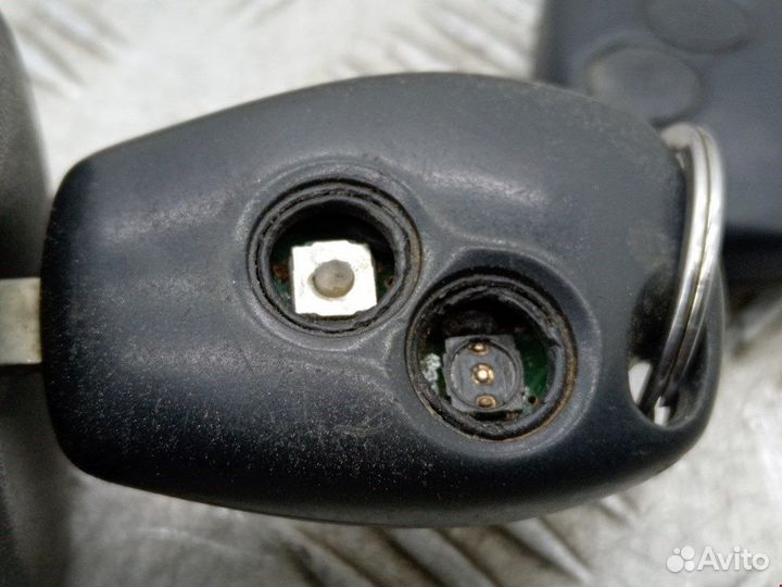 Замок зажигания для Renault Modus 8200214173C