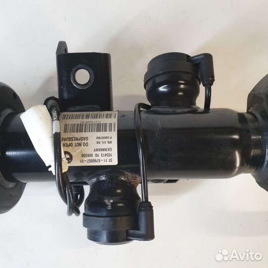 Амортизатор передний левый6796179BMW5 F10/F11/GTF070Бензин