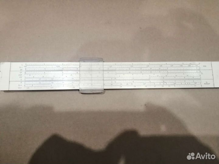 Логарифмическая линейка