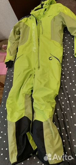 Комбинезон для сноуборда мужской