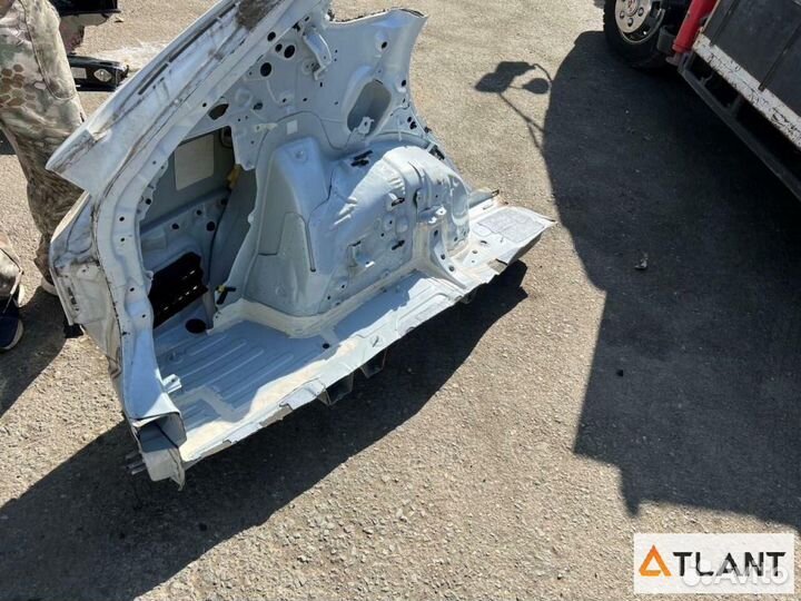 Крыло заднее левое lexus RX270