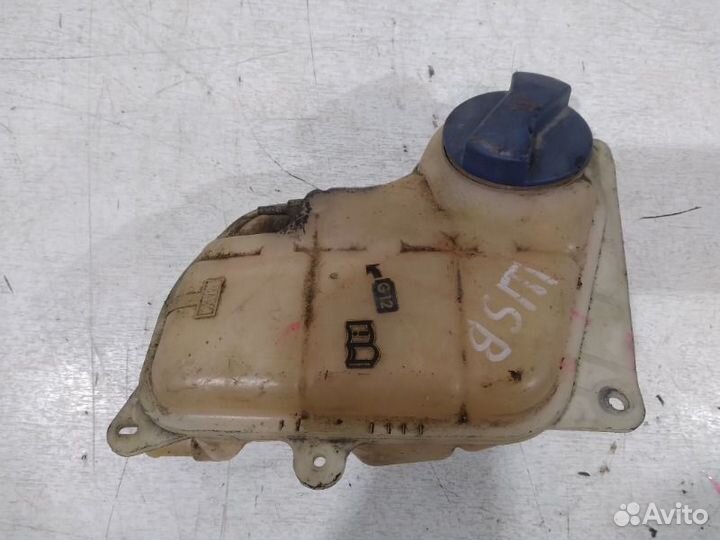 Бачок расширительный передний Skoda Superb 1