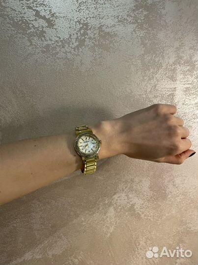 Часы Swarovski