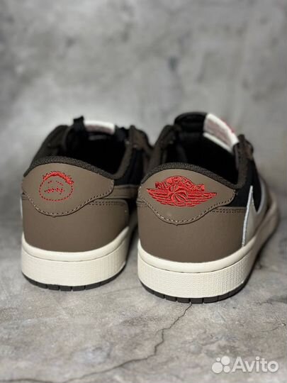 Кроссовки Travis Scott x Air Jordan 1 Low Mocha Sa