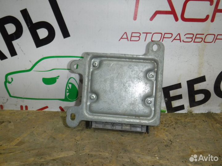 Блок airbag renault Logan Sandero (2014+)