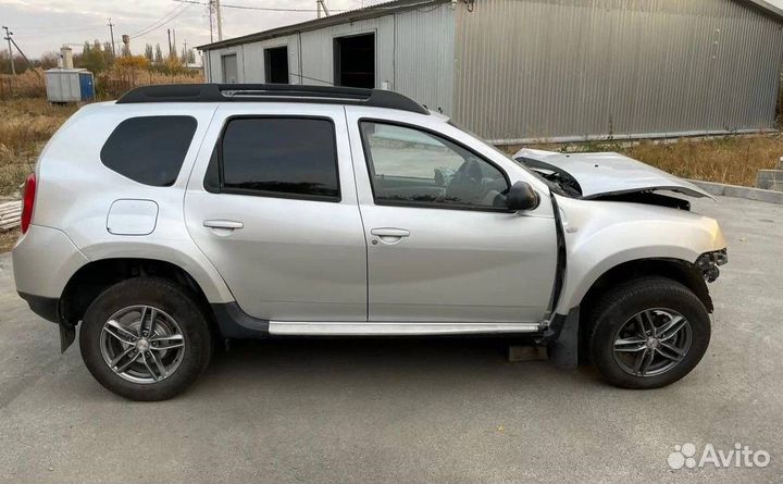 В разборе Renault Duster HSA 2013