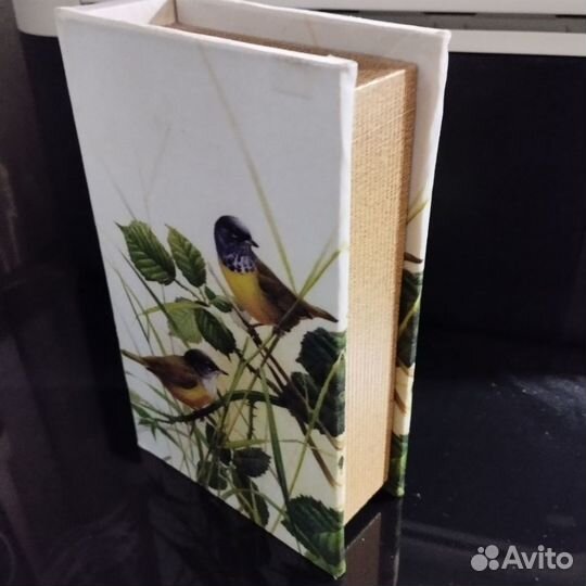 Шкатулка-книга дерево шёлк 