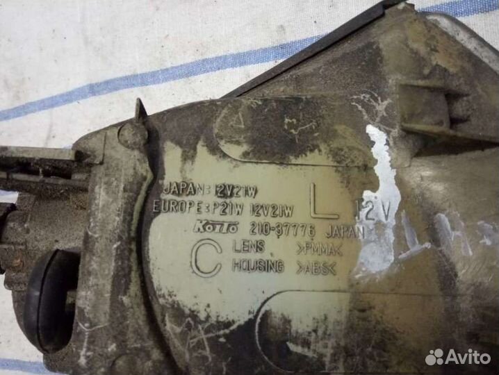 Поворотник левый Mitsubishi Colt 4 21037776