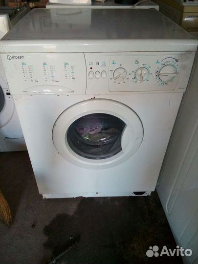 Стиральная машина indesit
