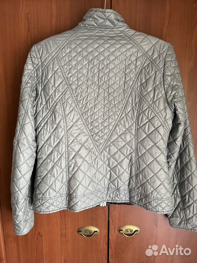 Куртка жен. двухсторонняя р. 46-48