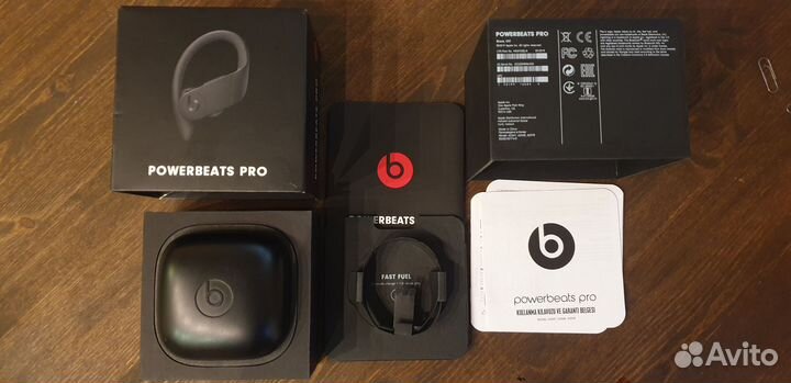 Беспроводные наушники beats powerbeats pro