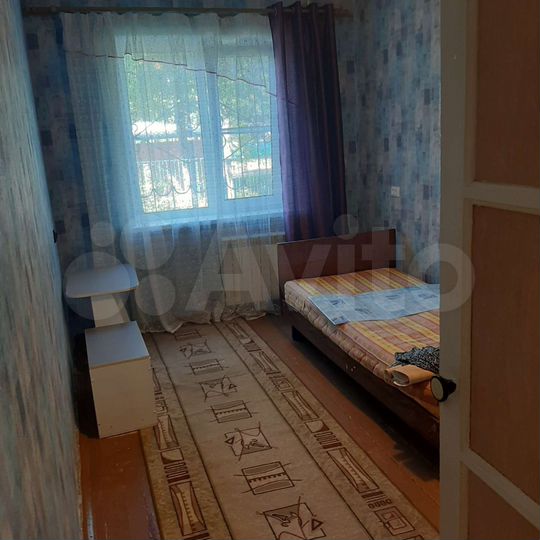 2-к. квартира, 42 м², 1/5 эт.