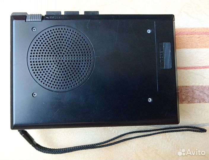 Кассетный диктофон (рекордер) sanyo M1012