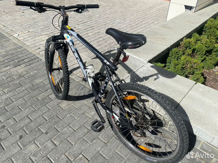 Велосипед GT avalanche 3.0