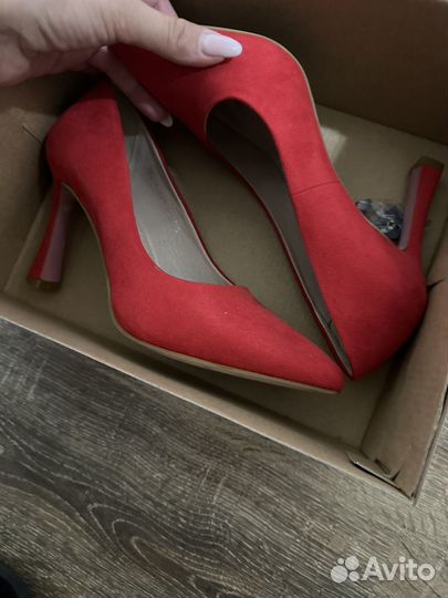 Туфли лодочки красные удобные 37,5
