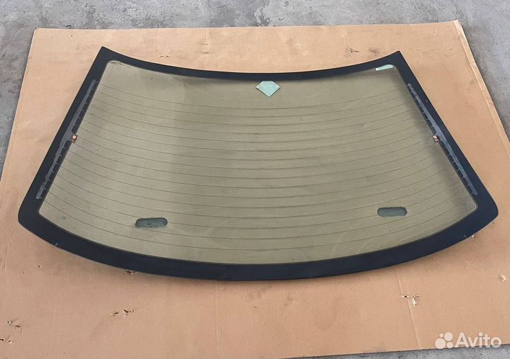 Стекло заднее (с обогревом) на Daewoo Espero