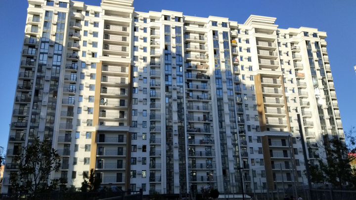 3-к. квартира, 60 м², 10/18 эт.