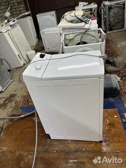 Стиральная машина с вертикальной загрузкой