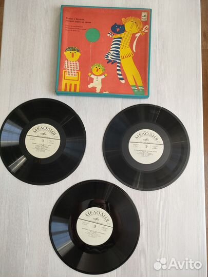 Пластинки детские Голубой щенок,Золушка и др