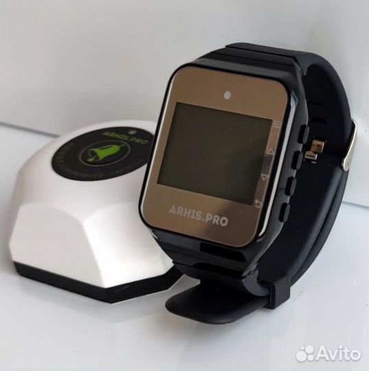 Кнопка вызова официанта, часы-пейджер персонала