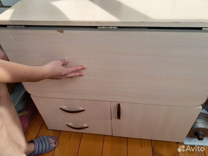 Письменный стол