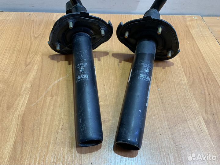 Отбойники задние Bmw e38