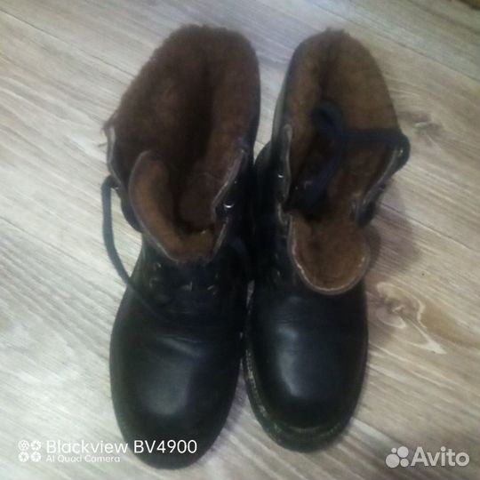 Ботинки Зимние на мальчика 33 размер