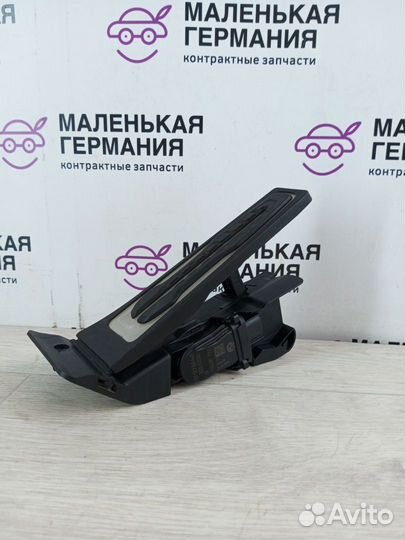 Педаль газа BMW X7 G07 2020 35426871053