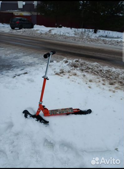 Детский снегокат бу