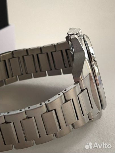 Citizen AW1720-51E