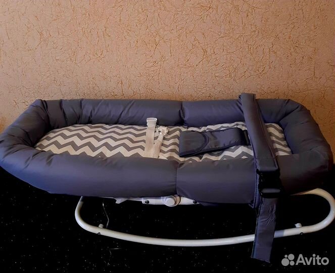 Детский шезлонг-качалка