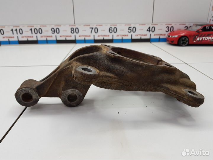 Кулак поворотный передний левый (Mazda 6)