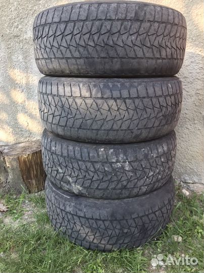 Bridgestone Tracompa-2 235/55 R18 100
