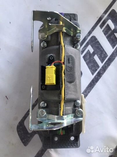 Подушка безопасности пассажирская Audi A6 С6