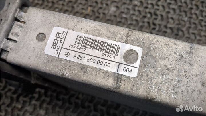 Радиатор интеркулера Mercedes R W251 2005, 2006