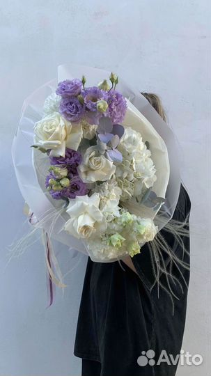 Сборный букет: розы, гортензии, эустома. Доставка