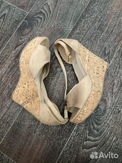 Босоножки женские 38 размер на платформе