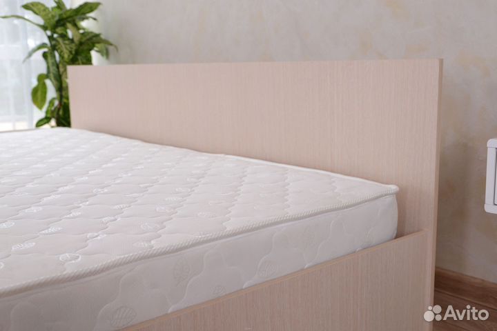 Кровать с матрасом 180х200 Милена