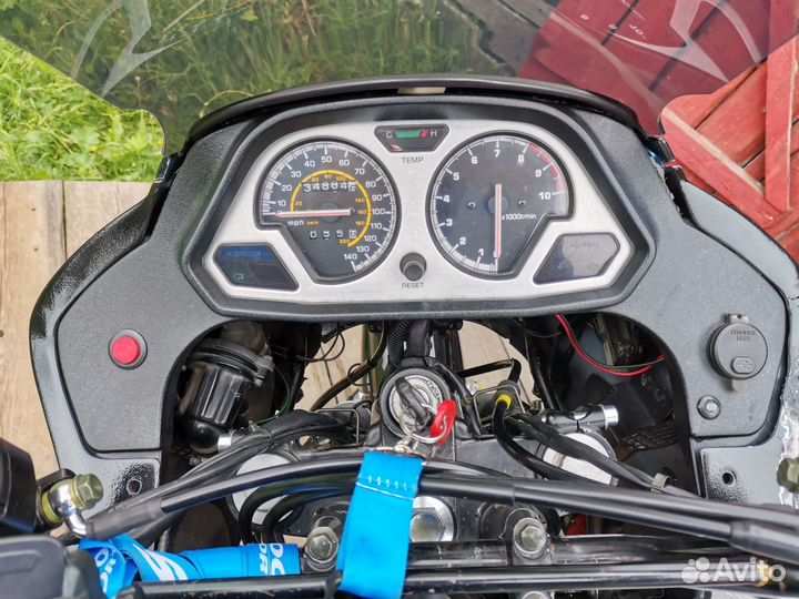 Yamaha XTZ 750 Super Tenere