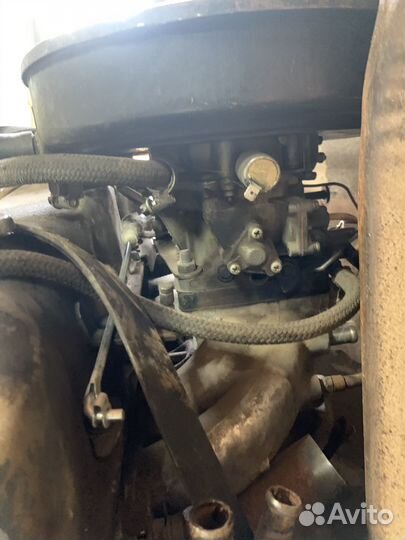 Двигатель 2103